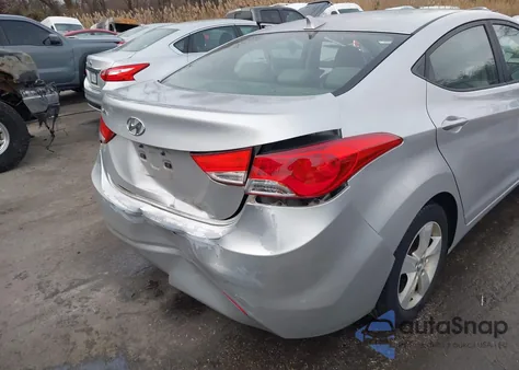 2013 Hyundai Elantra Gls из США, поврежденный, VIN KMHDH4AE0DU846392